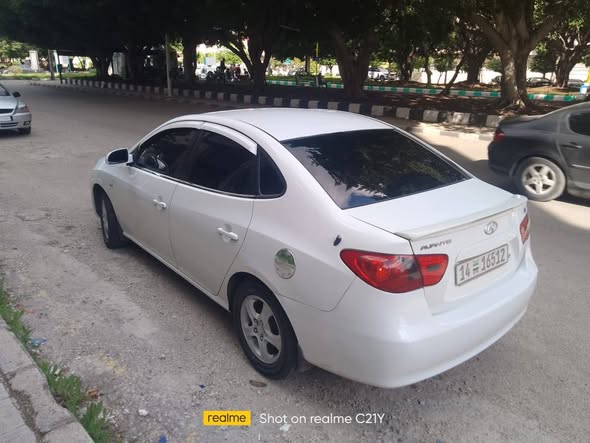 هيونداي افانتي 2007 - صورة 2