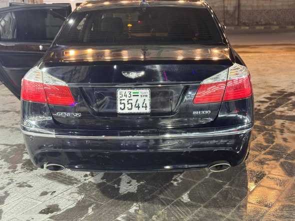 هيونداي جينسيس 2010 - صورة 5