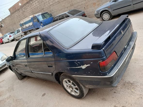 بيجو ٤٠٥ 1993 - صورة 4