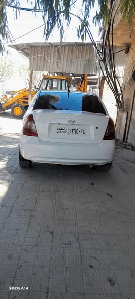 هيونداي فيرنا 2006 - صورة 1