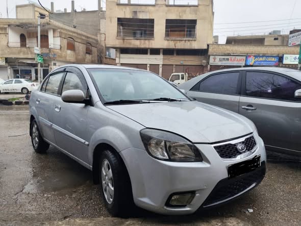 كيا ريو 2011 - صورة 4