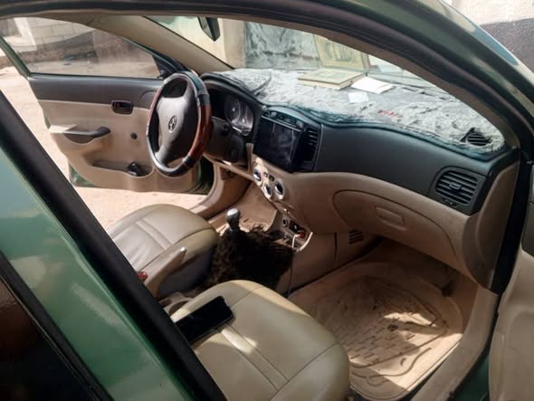 هيونداي فيرنا 2006 - صورة 2