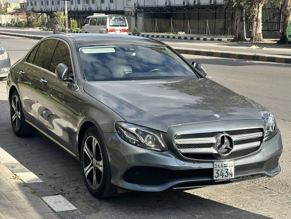 مرسيدس E 300 2017 - صورة 2