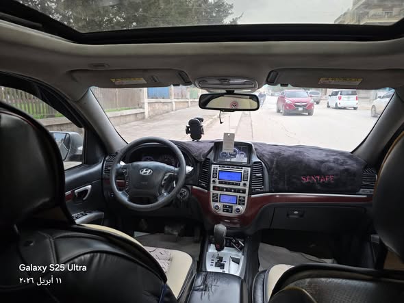 هيونداي سنتافي 2009 - صورة 4