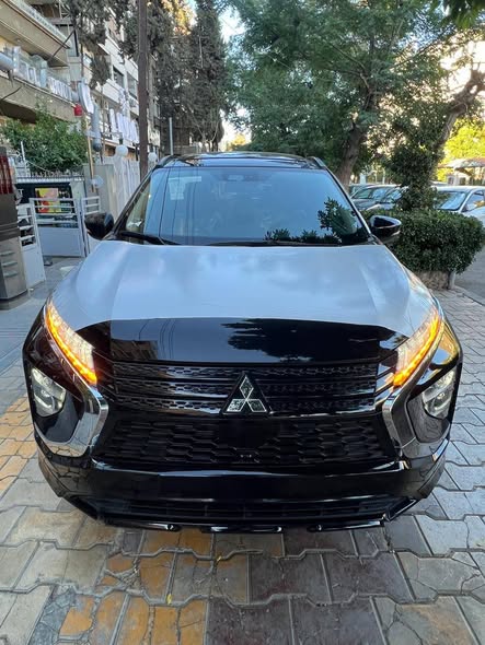 متسوبيشي اكليبس كروس 2025 - صورة 4