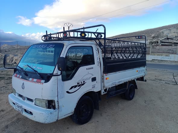 كيا K3000 1999 - صورة 2