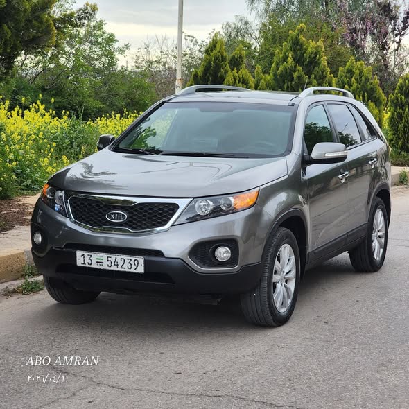 كيا سيرنتو 2011 - صورة 4