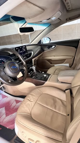 أودي A7 2014 - صورة 3