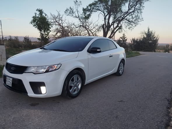 كيا فورتي 2010 - صورة 5