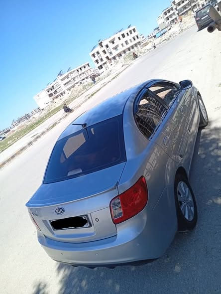 كيا ريو 2011 - صورة 3