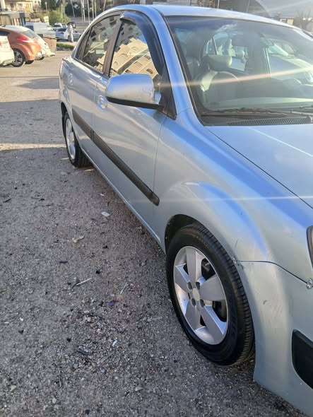 كيا ريو 2008 - صورة 4