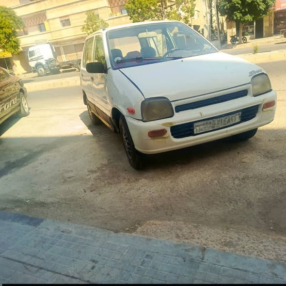 بيرودا كرت 2001 - صورة 2