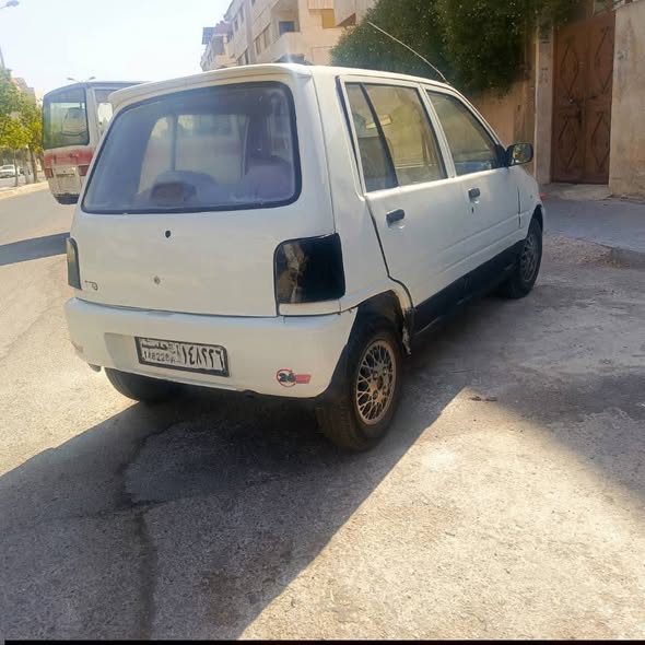 بيرودا كرت 2001 - صورة 3