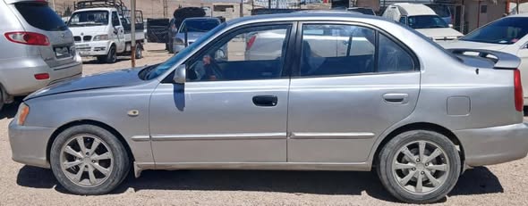 هيونداي اكسنت 2003 - صورة 4