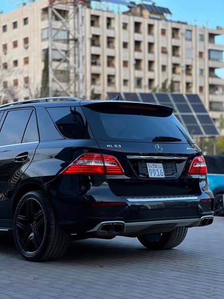 ميرسيدس بينز ML 63 AMG 2015 - صورة 2