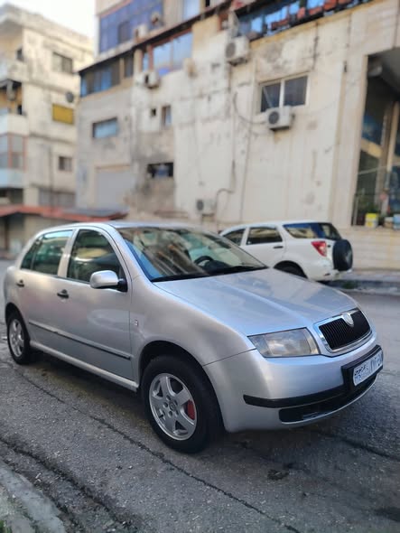 سكودا فابيا 2002 - صورة 2