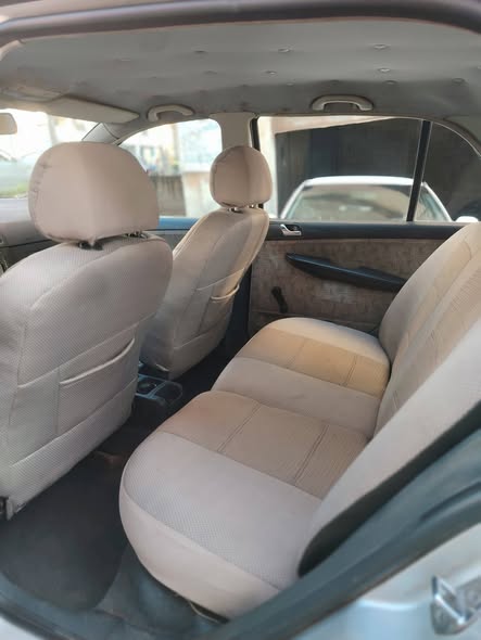 سكودا فابيا 2002 - صورة 5