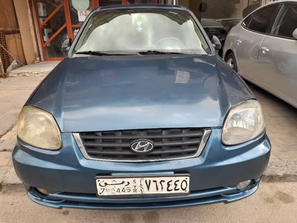 هيونداي فيرنا 2005 - صورة 1