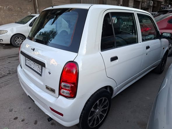 بروتون كليسا 2006 - صورة 2