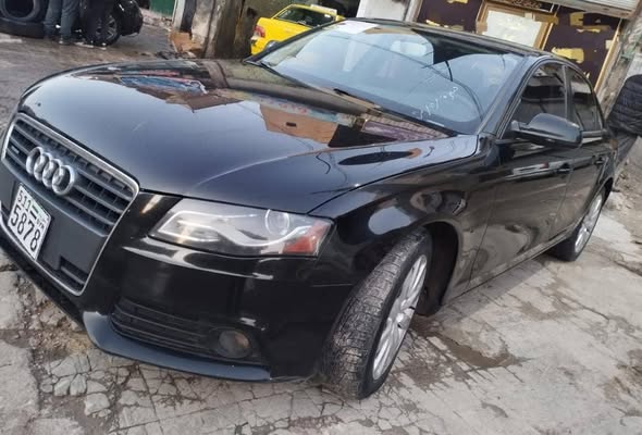 أودي A4 2012 - صورة 1