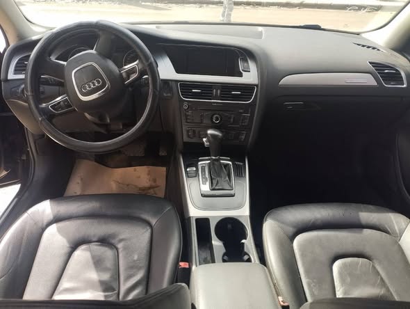 أودي A4 2012 - صورة 5