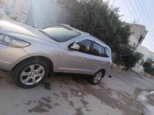 هيونداي سنتافي 2007 - صورة 3