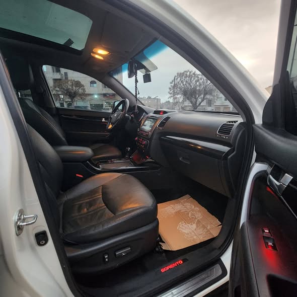 كيا سيرنتو 2013 - صورة 5