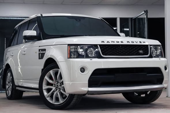 رنج روفر سبورت 2013 - صورة 3