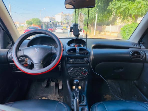 بيجو 206 2005 - صورة 2