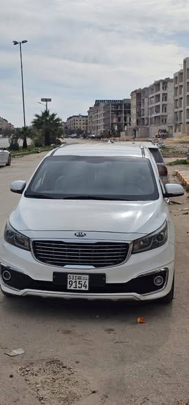 كيا كرنفال 2015 - صورة 1