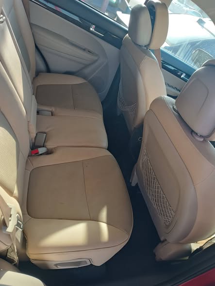 كيا سورنتو 2014 - صورة 3