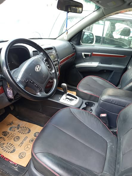 هونداي سانتافيه 2009 - صورة 4