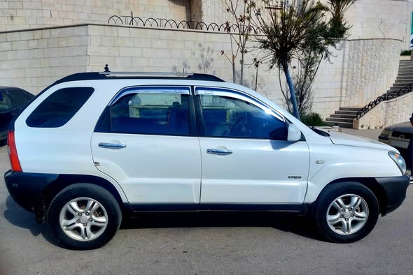 كيا سبورتاج 2006 - صورة 4