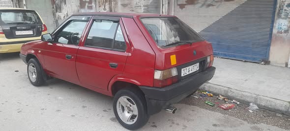 سكودا فورمان 1994 - صورة 3