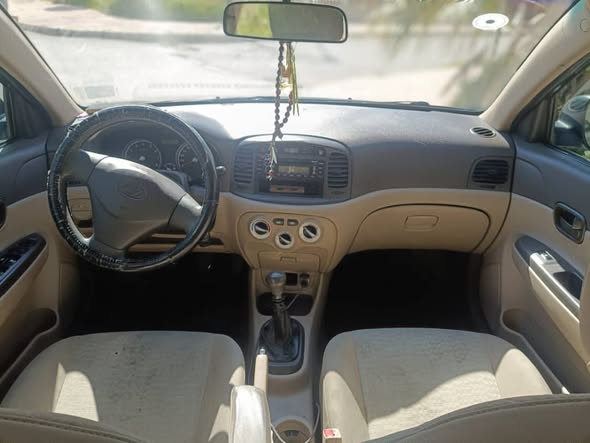 هونداي اكسنت 2011 - صورة 3