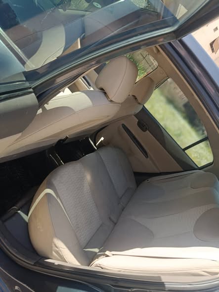 هونداي اكسنت 2011 - صورة 4