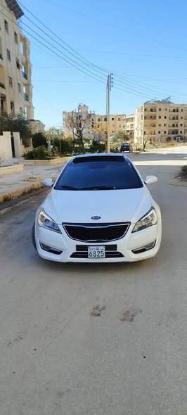 كيا K7 2011 - صورة 3