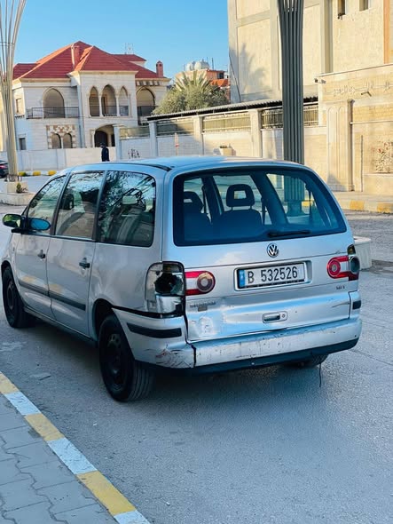 فولكس فاجن شاران 2009 - صورة 2