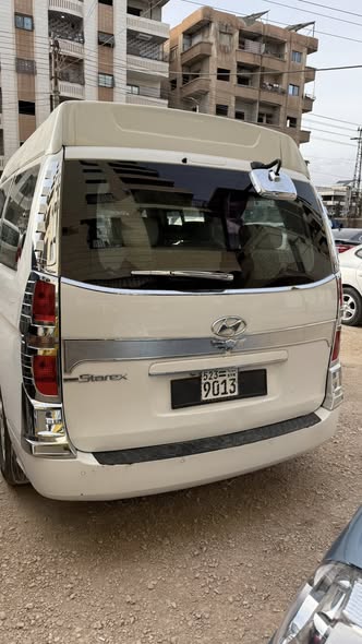 هيونداي اتش 1 2014 - صورة 4