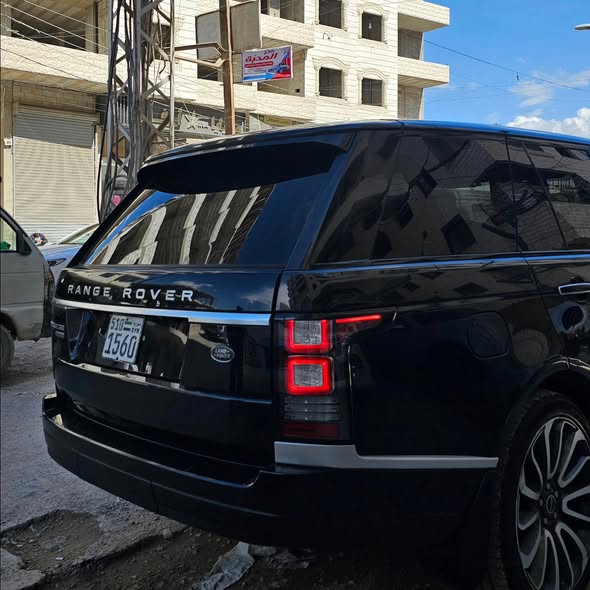 لاند روفر فوك 2015 - صورة 5