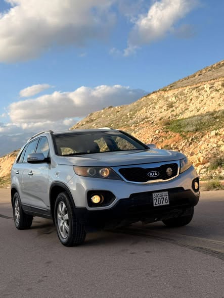 كيا سورينتو 2012 - صورة 4