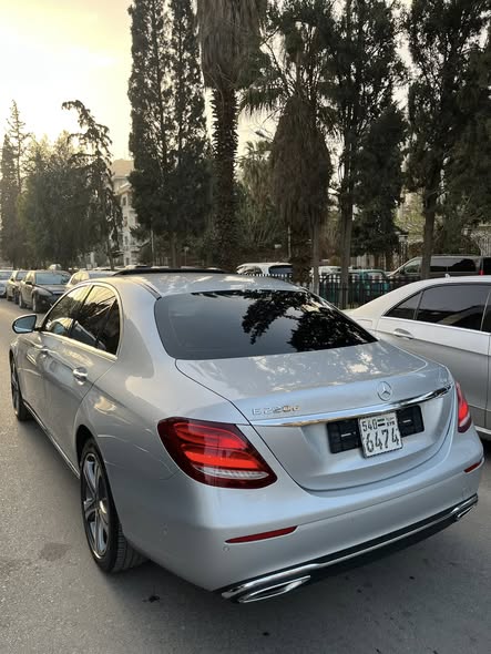 مرسيدس E220 2019 - صورة 5