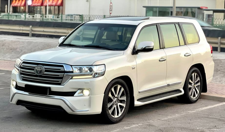 تويوتا لاند كروزر 2016