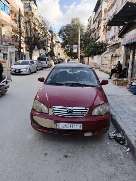 بي واي دي F3 2011 - صورة 3