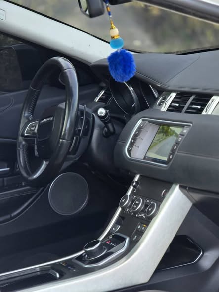 رنج روفر إيفوك 2018 - صورة 2