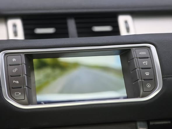 رنج روفر إيفوك 2018 - صورة 3