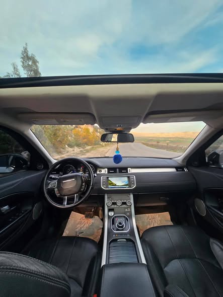 رنج روفر إيفوك 2018 - صورة 5