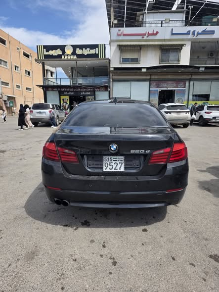 بي إم دبليو 520d 2011 - صورة 4