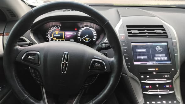 لينكولن MKZ 2014 - صورة 2