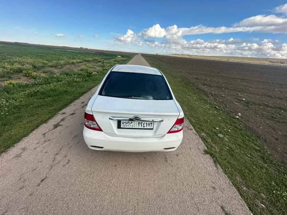 بي واي دي اف 3 2012 - صورة 2